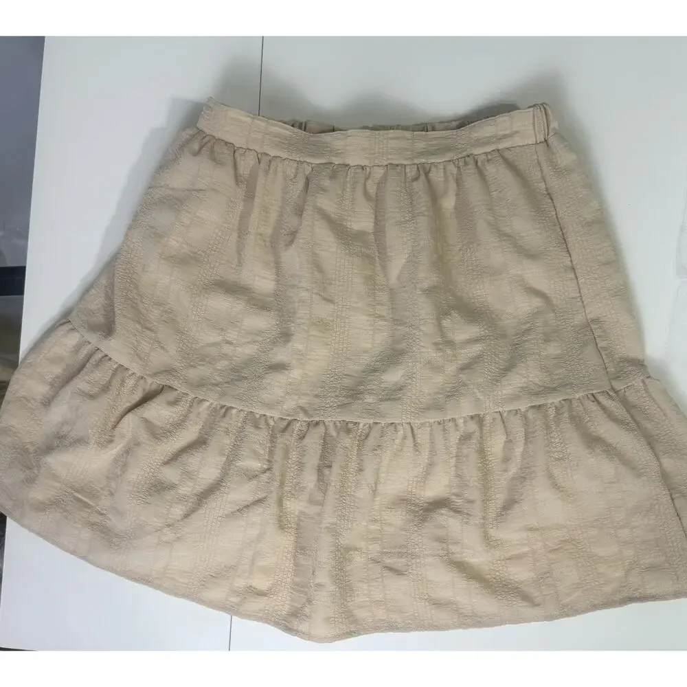 And Now This Size M Tiered‎ Neutral Schoolgirl Acadamia Mini Skirt Feminine Fall